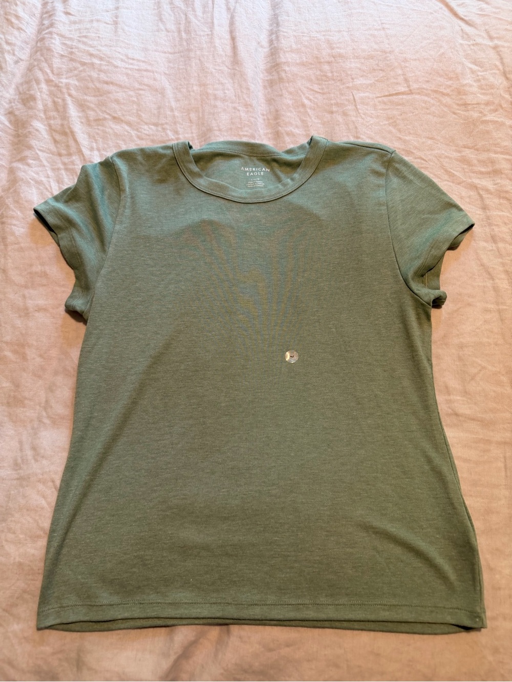 American Eagle Outfitters Women’s Olive Green Crewneck Short Sleeve Tee